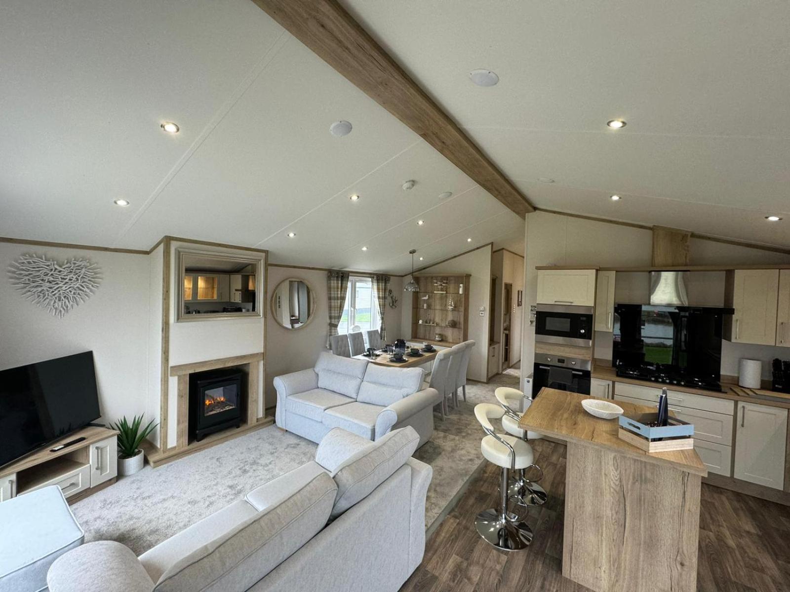 Golden Anchor - The Oakland Lodge - Coastal Caravan Breaks Chapel Saint Leonards Eksteriør bilde